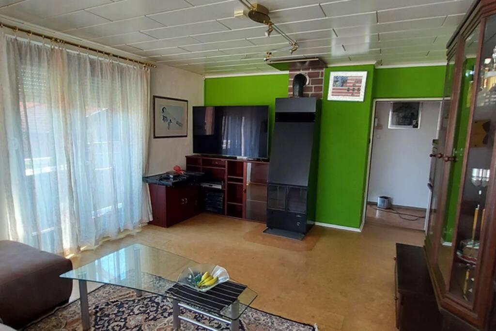 Quiet Apartment Close To Town Villach Luaran gambar