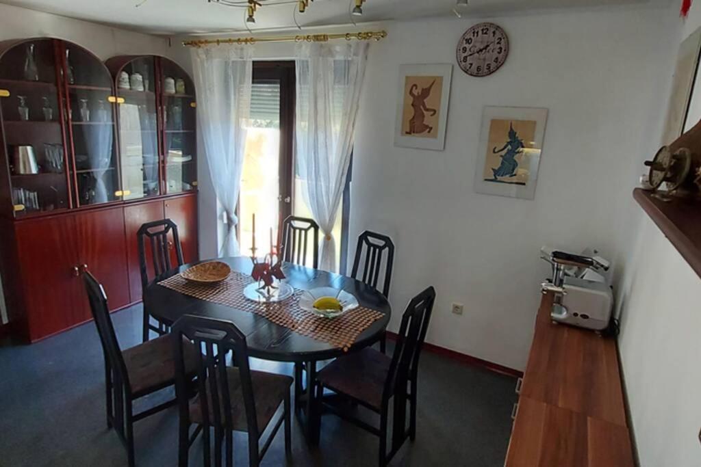 Quiet Apartment Close To Town Villach Luaran gambar